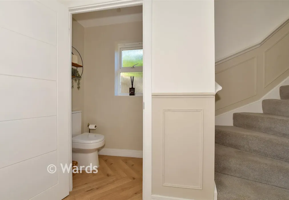 Hallway - Willow Farm Way, Herne Bay, Kent - Wards of Kent