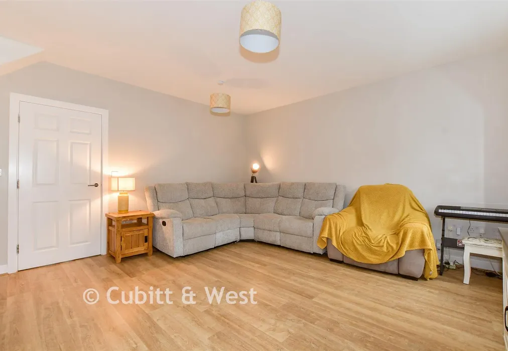 Lounge/Dining Room - Olive Close, Horsham, West Sussex - Wards of Kent