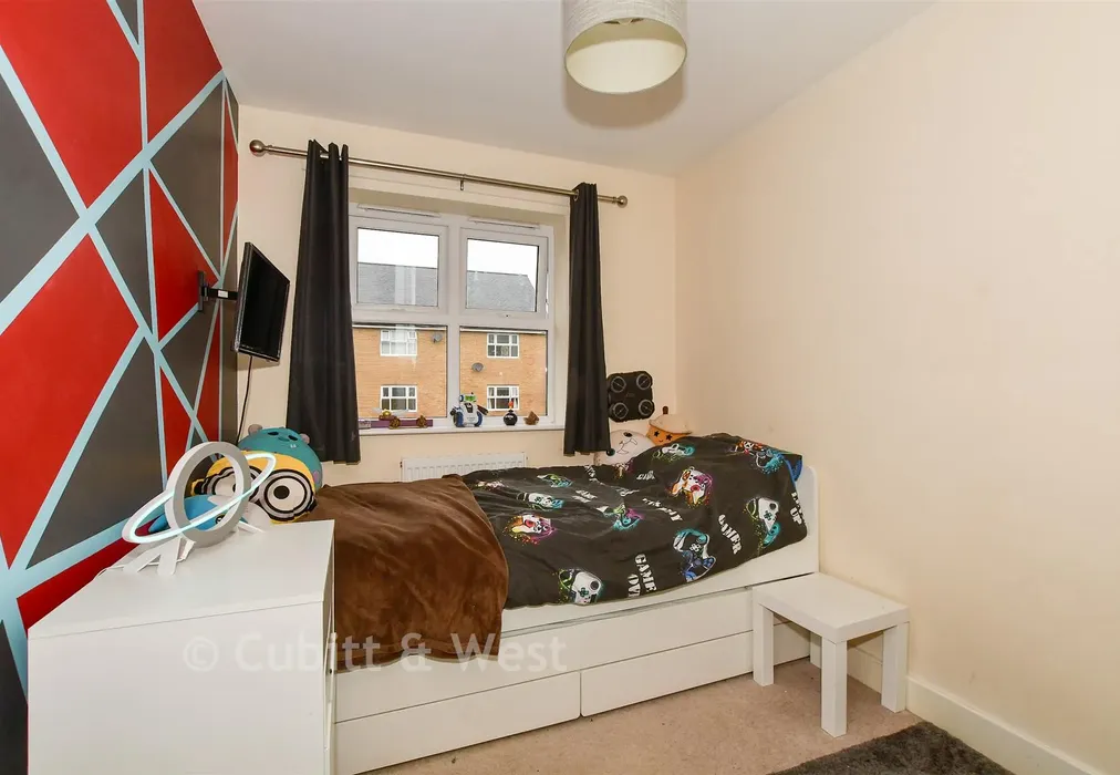 Bedroom 3 - Olive Close, Horsham, West Sussex - Wards of Kent