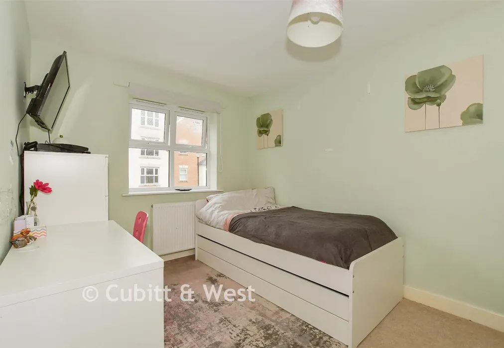 Bedroom 2 - Olive Close, Horsham, West Sussex - Wards of Kent