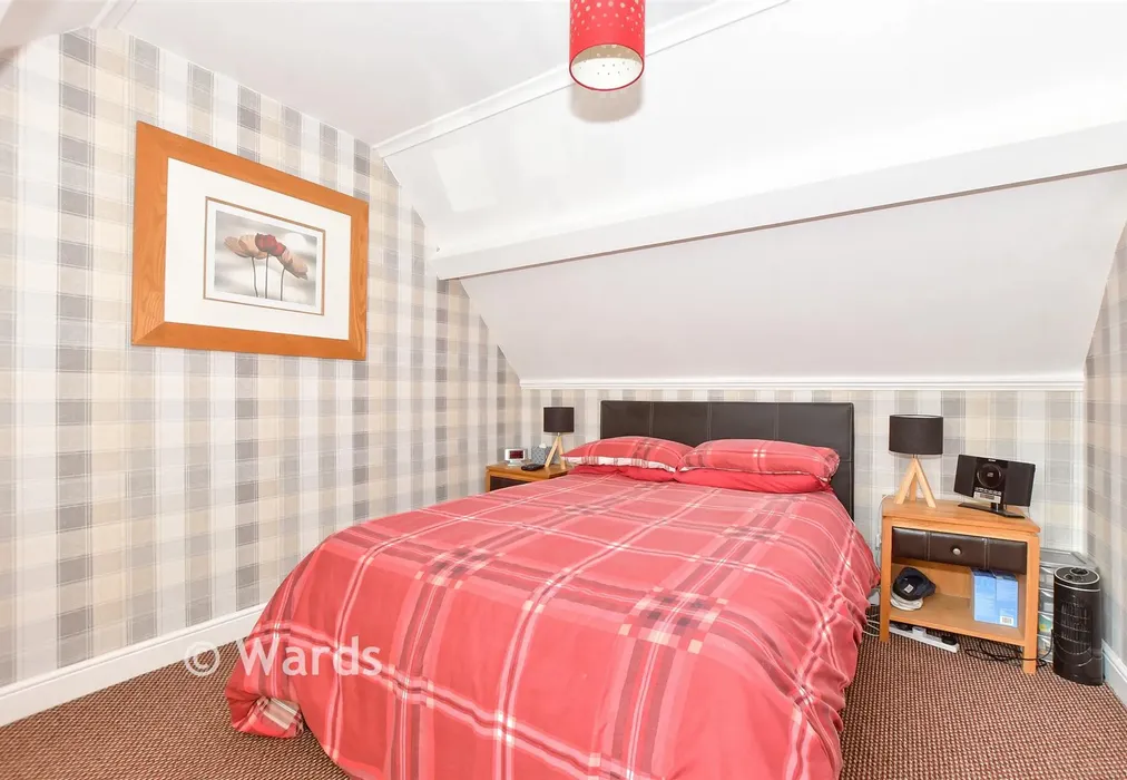 Bedroom 1 - Dilnot Lane, Acol, Kent - Wards of Kent