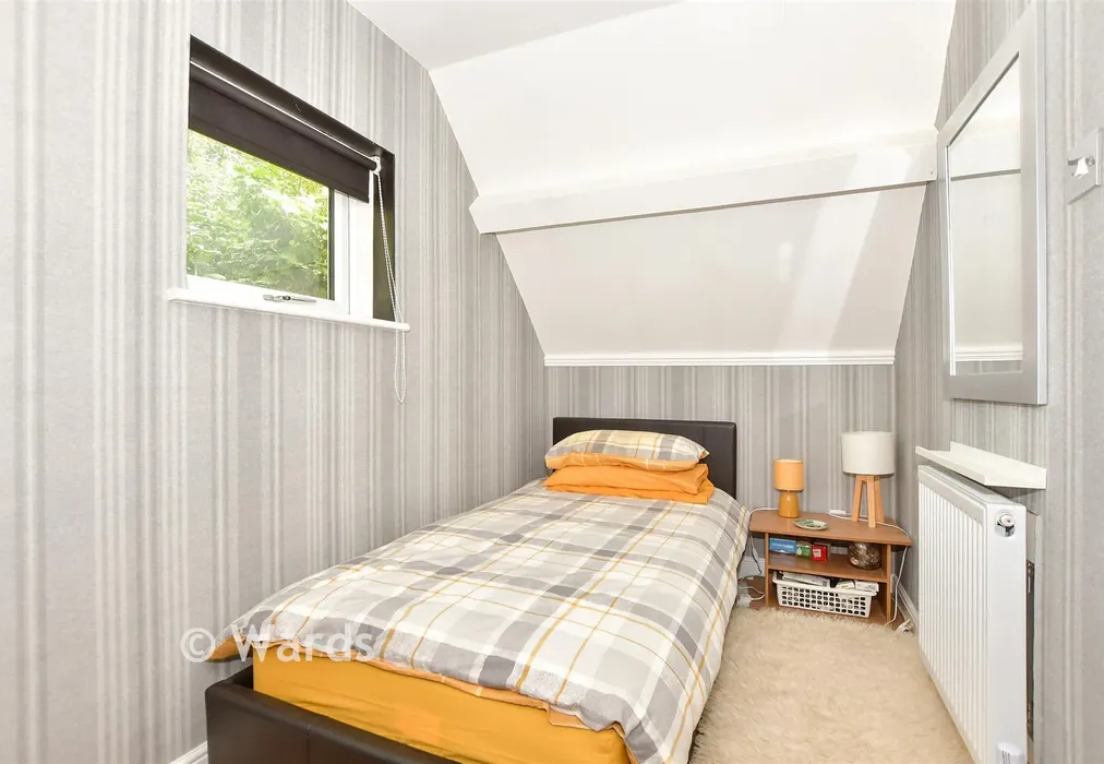 Bedroom 2 - Dilnot Lane, Acol, Kent - Wards of Kent