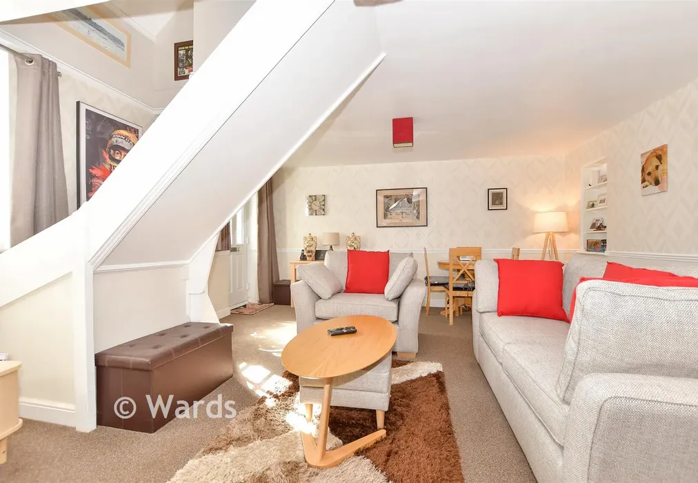 Lounge - Dilnot Lane, Acol, Kent - Wards of Kent
