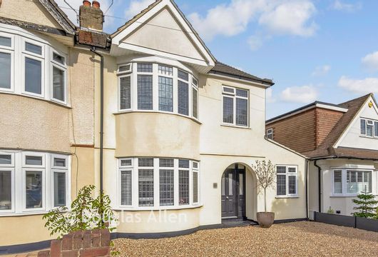 Glamis Drive, Hornchurch, Essex - Wards of Kent