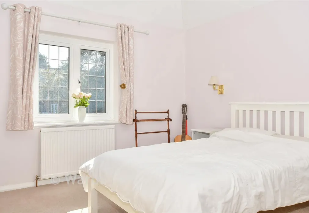 Internal Lifestyle Photograph - Loose Road, Loose, Maidstone, Kent - Wards of Kent
