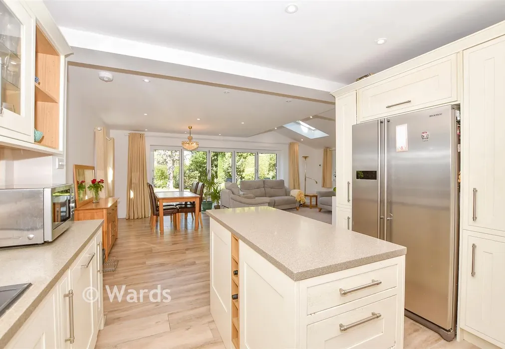 Kitchen - Loose Road, Loose, Maidstone, Kent - Wards of Kent
