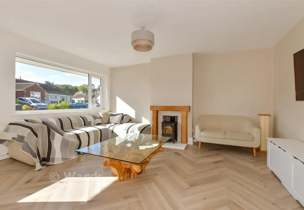 Lounge/ Kitchen/ Diner - Stour Road, Chartham, Canterbury, Kent - Wards of Kent