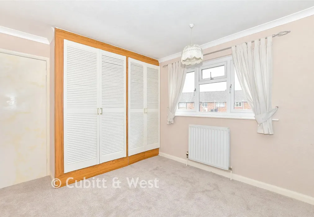 Bedroom 2 - Meyrick Road, Havant, Hampshire - Wards of Kent