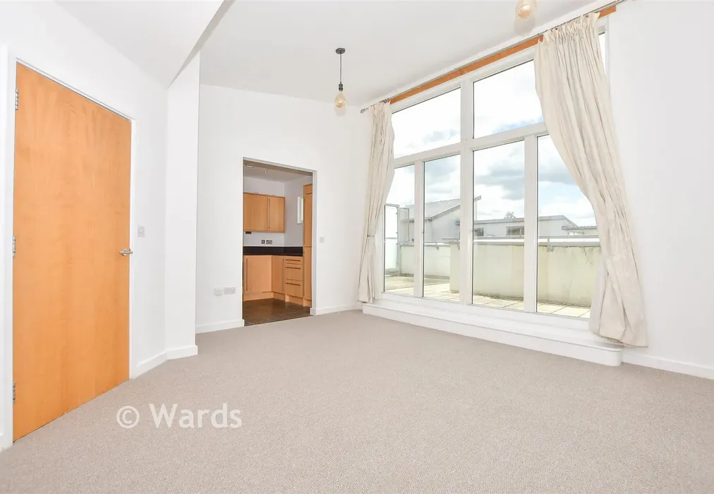Lounge/Diner - Kingfisher Meadow, Maidstone, Kent - Wards of Kent