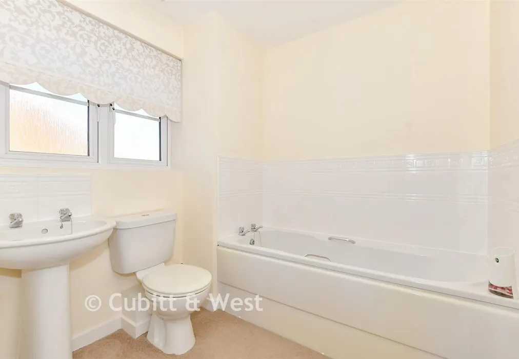 Bathroom - Hollist Chase, Littlehampton, West Sussex - Wards of Kent