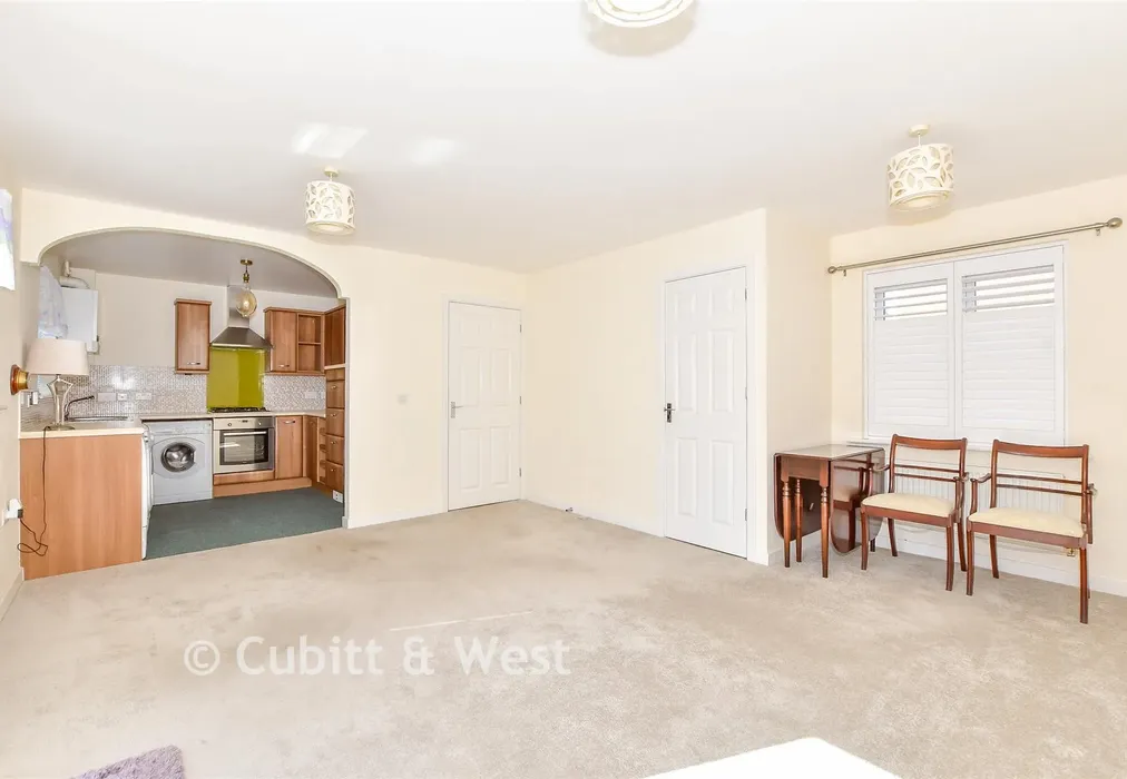 Lounge - Hollist Chase, Littlehampton, West Sussex - Wards of Kent