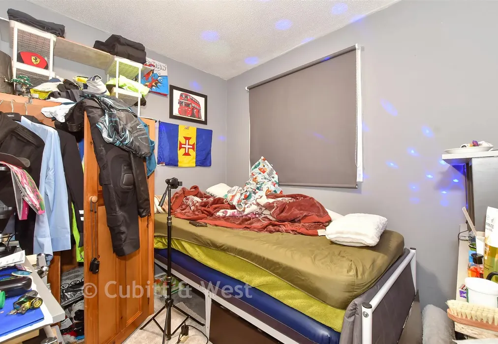 Bedroom 3 - Cuckfield Close, Crawley, West Sussex - Wards of Kent