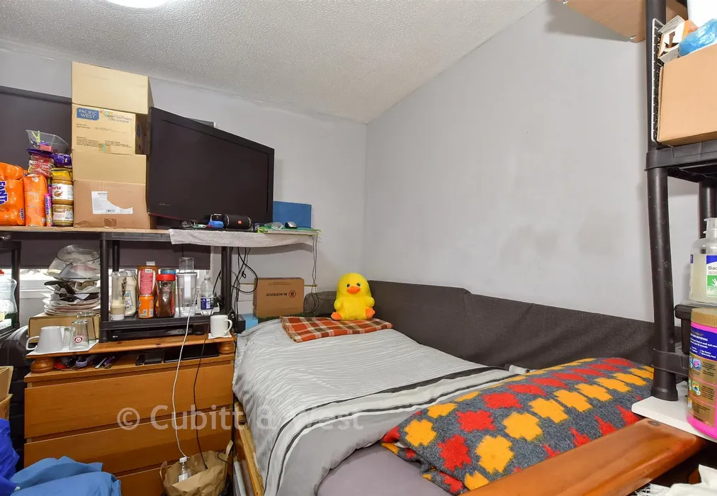 Bedroom 4 - Cuckfield Close, Crawley, West Sussex - Wards of Kent