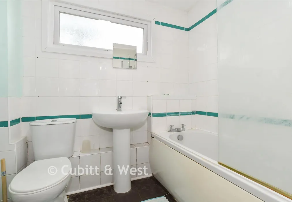Bathroom - Cuckfield Close, Crawley, West Sussex - Wards of Kent