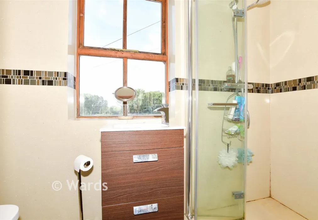 En-Suite Shower Room - Lees Road, Yalding, Kent - Wards of Kent