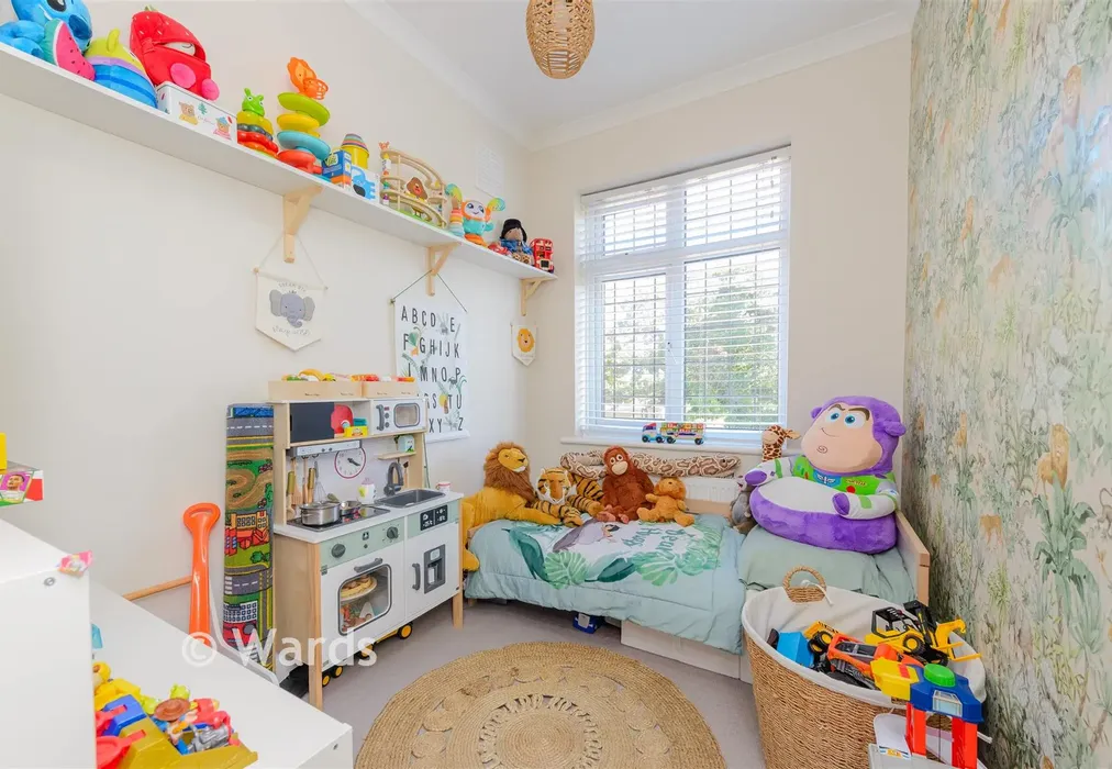 Bedroom 3 - Camdale Road, London - Wards of Kent