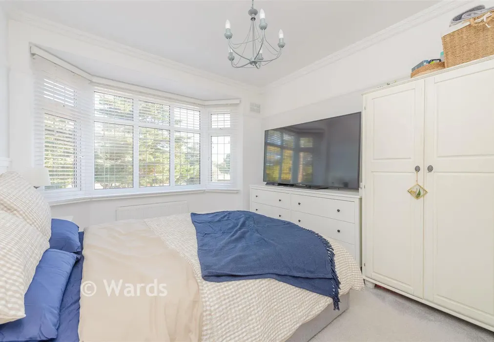 Bedroom 1 - Camdale Road, London - Wards of Kent