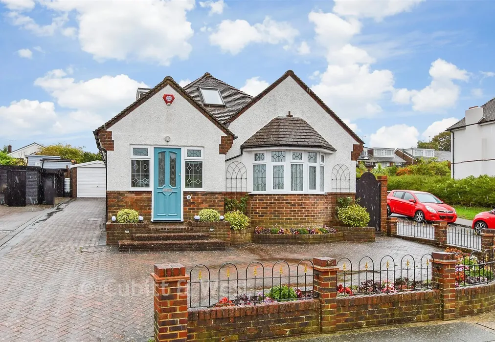 External (Web) - Stoneleigh Avenue, Brighton, East Sussex - Wards of Kent