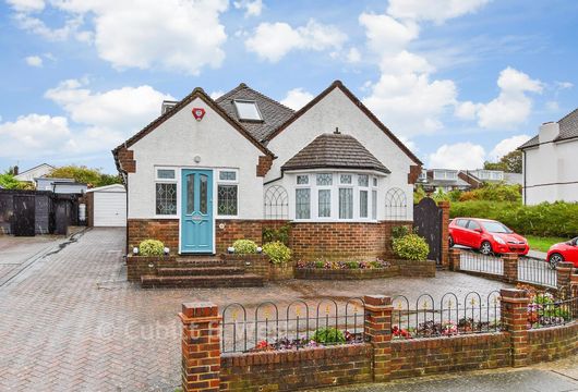 Stoneleigh Avenue, Brighton, East Sussex - Wards of Kent