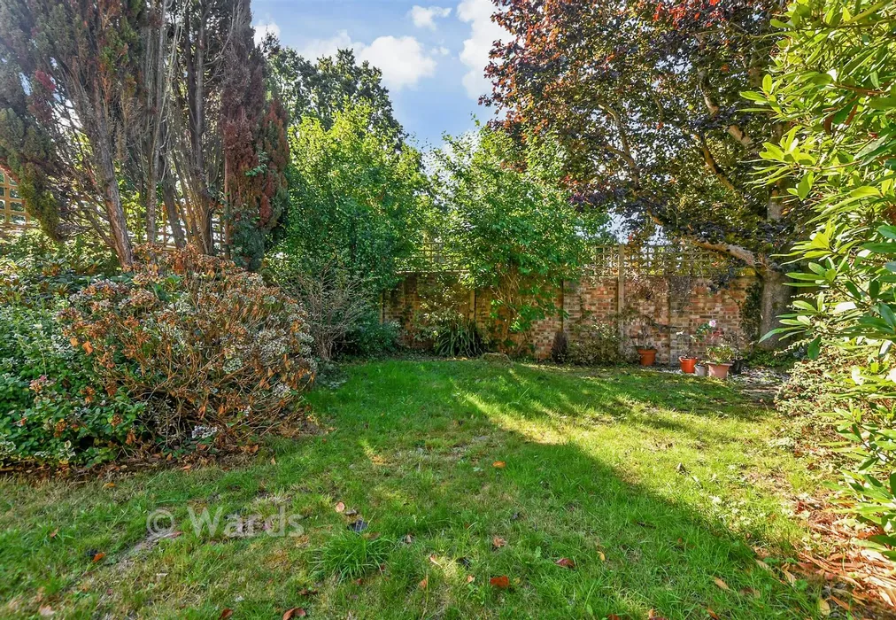 Rear Garden - Laurel Grove, Kingswood, Maidstone, Kent - Wards of Kent