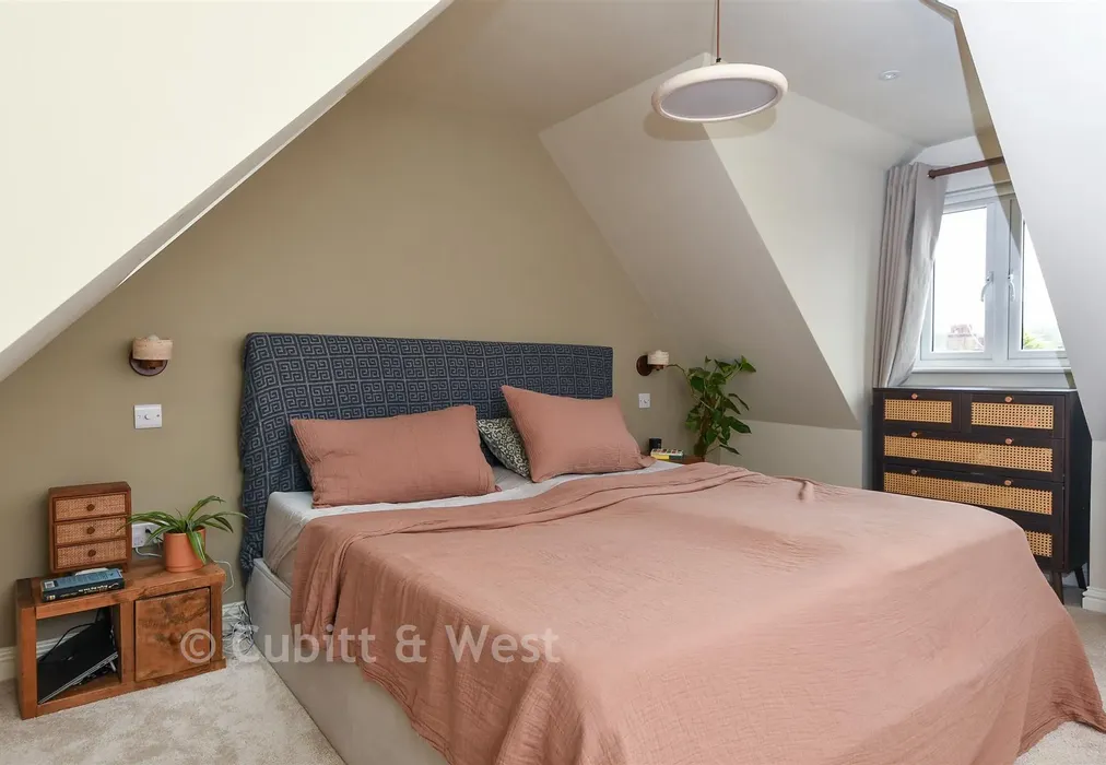 Bedroom 2 - Woodlands Avenue, Earlswood, Surrey - Wards of Kent