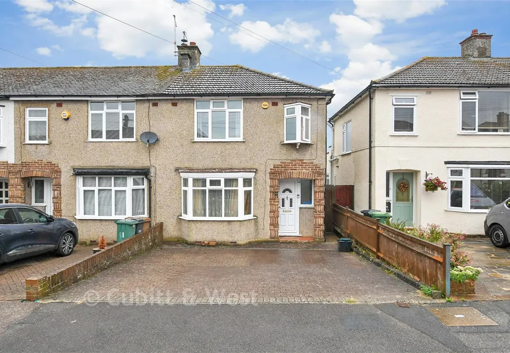 Driveway/Parking* - Prince Albert Square, Redhill, Surrey - Wards of Kent