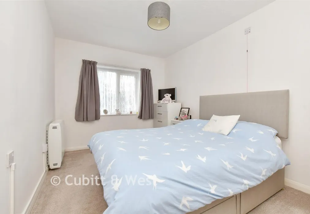 Bedroom - Wickham Road, Shirley, Croydon, Surrey - Wards of Kent