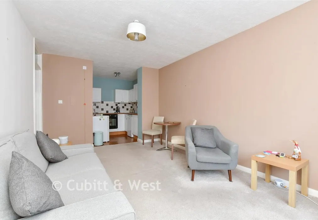 Kitchen / Lounge - Wickham Road, Shirley, Croydon, Surrey - Wards of Kent