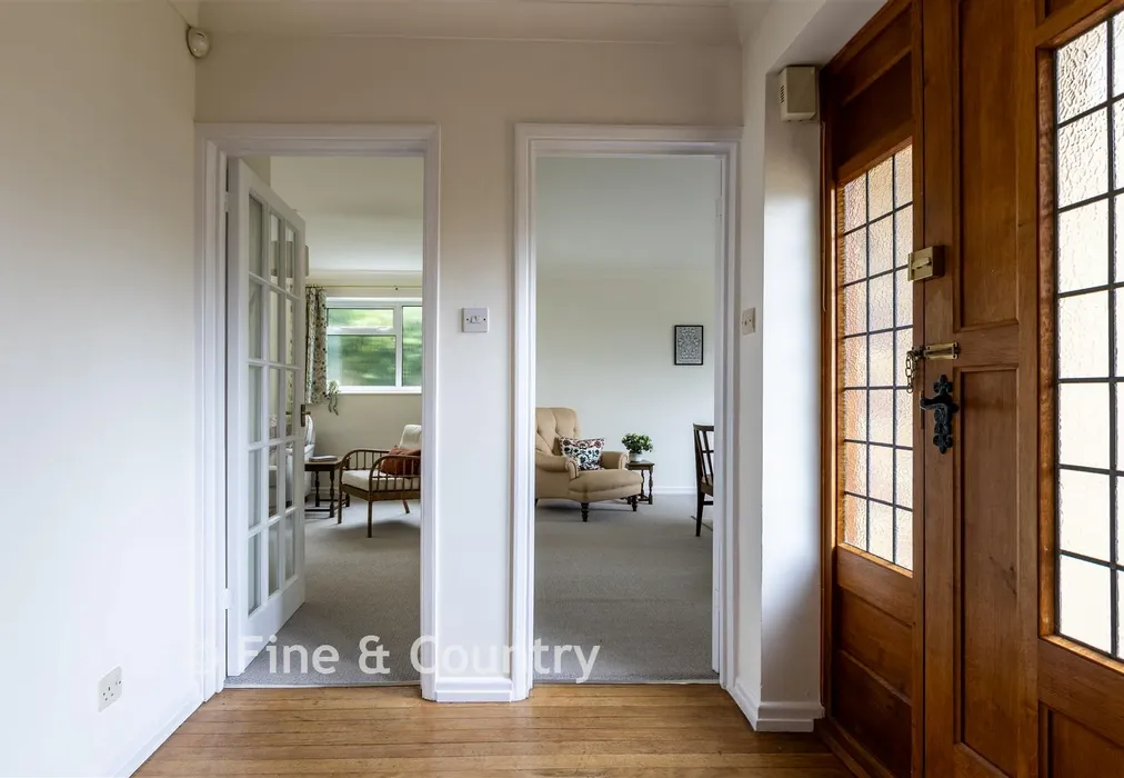 Entrance Hall - Birling Road, Tunbridge Wells, Kent - Wards of Kent