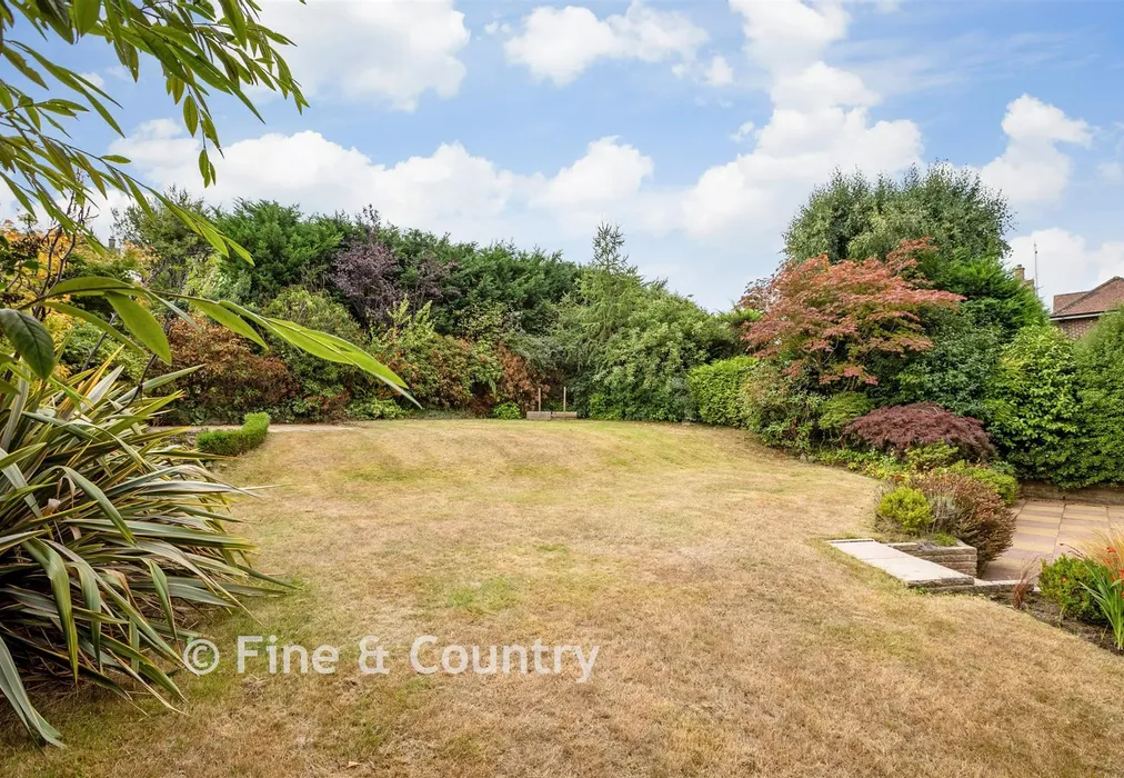 Garden - Birling Road, Tunbridge Wells, Kent - Wards of Kent