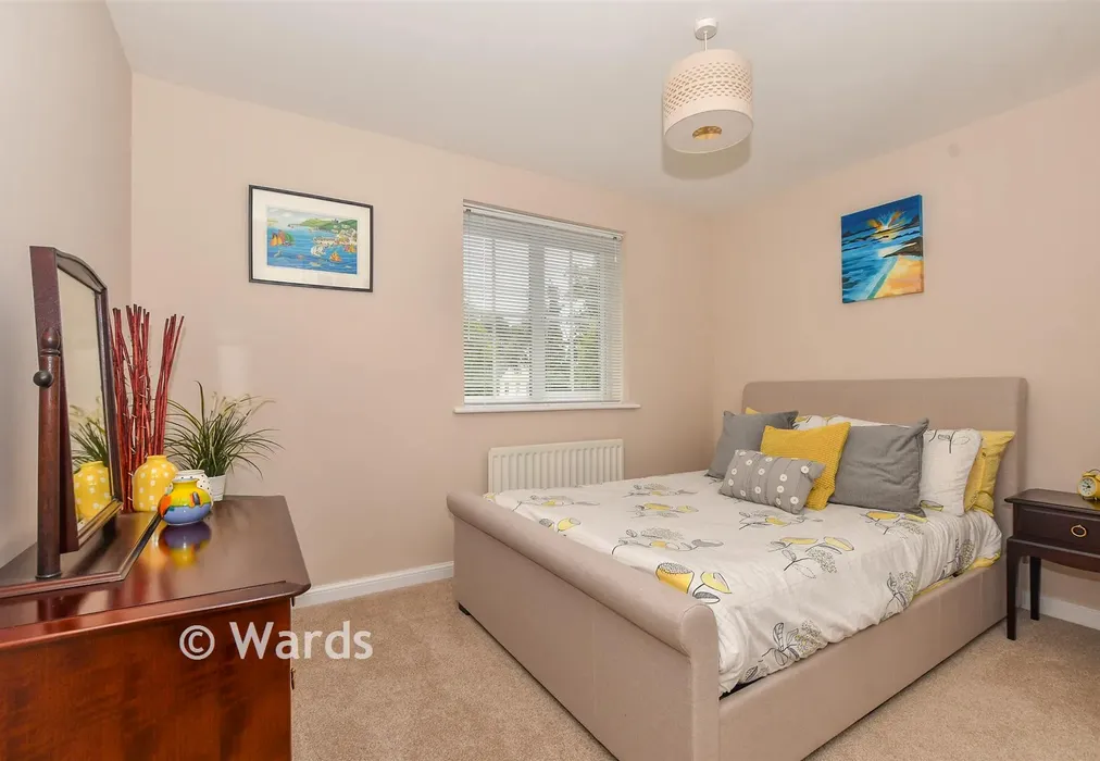 Bedroom 2 - Sweet Bay Crescent, Ashford, Kent - Wards of Kent