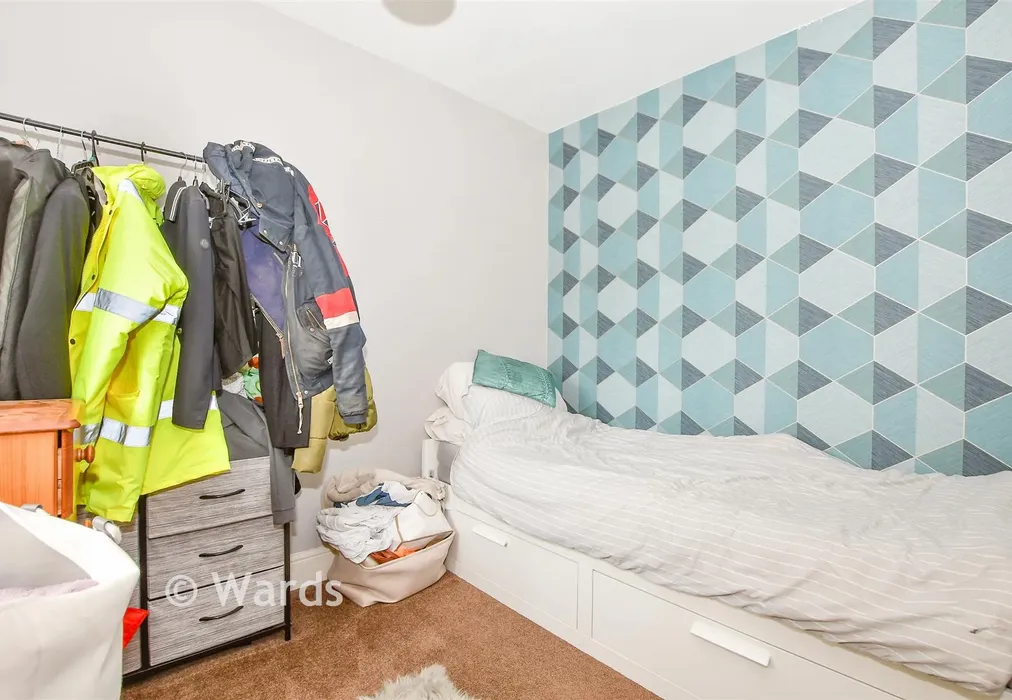 Bedroom 4 - Gibbet Lane, Horsmonden, Tonbridge, Kent - Wards of Kent