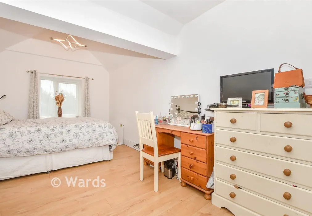 Bedroom 3 - Gibbet Lane, Horsmonden, Tonbridge, Kent - Wards of Kent