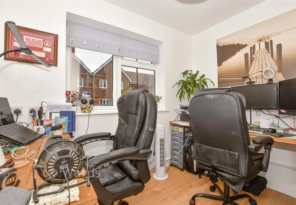 Office - Gibbet Lane, Horsmonden, Tonbridge, Kent - Wards of Kent