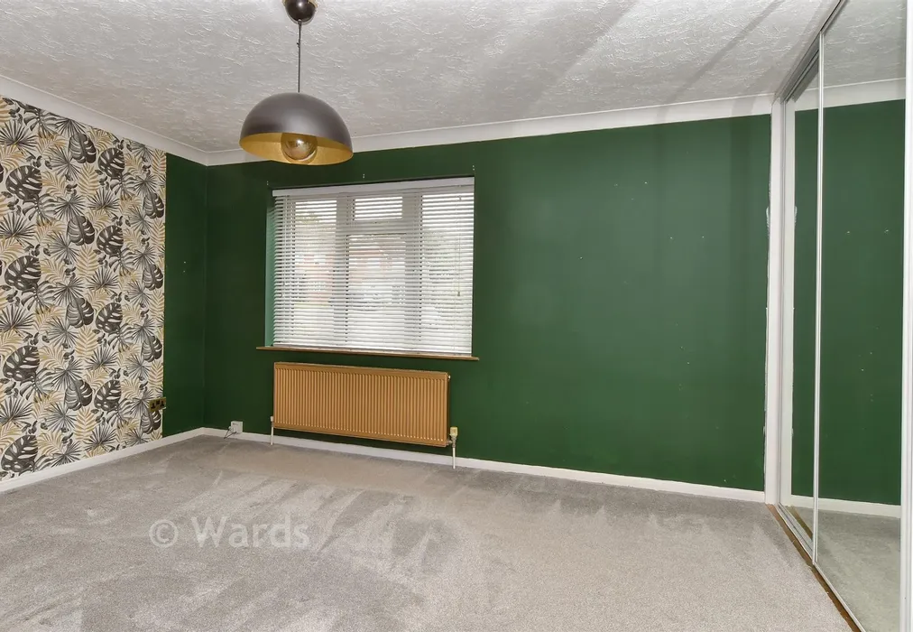 Bedroom 1 - Olivine Close, Walderslade Woods, Chatham, Kent - Wards of Kent