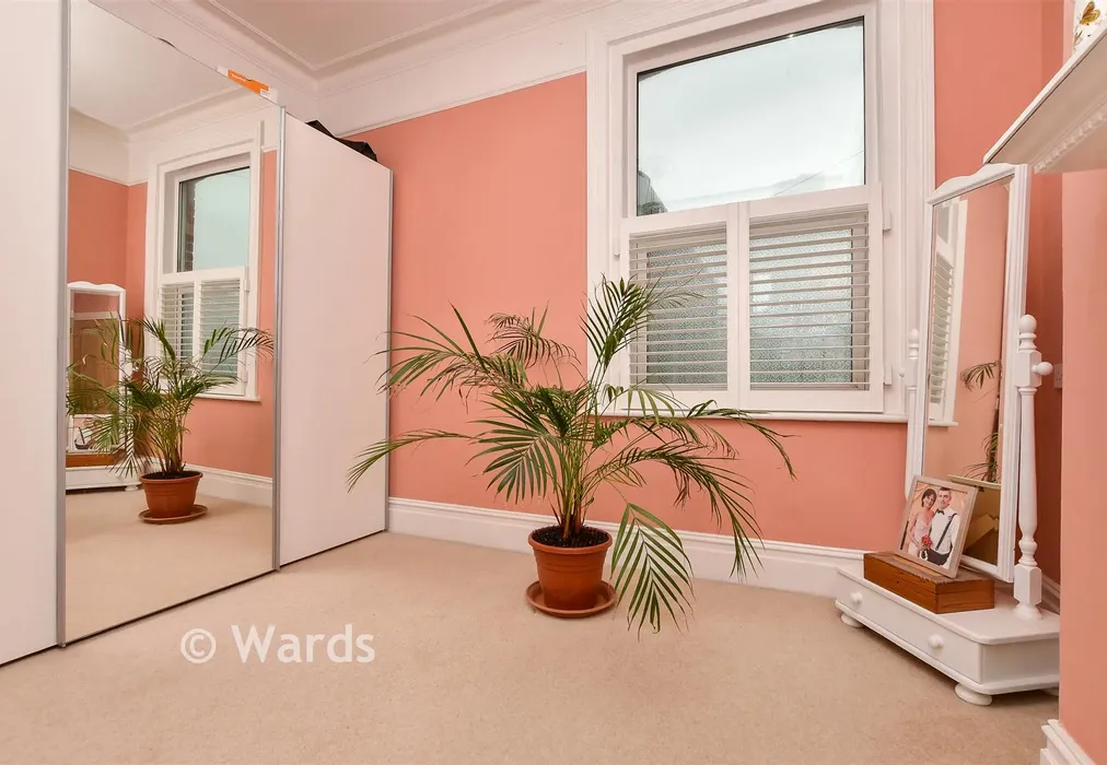Bedroom 3 - West Cliff Road, Broadstairs, Kent - Wards of Kent