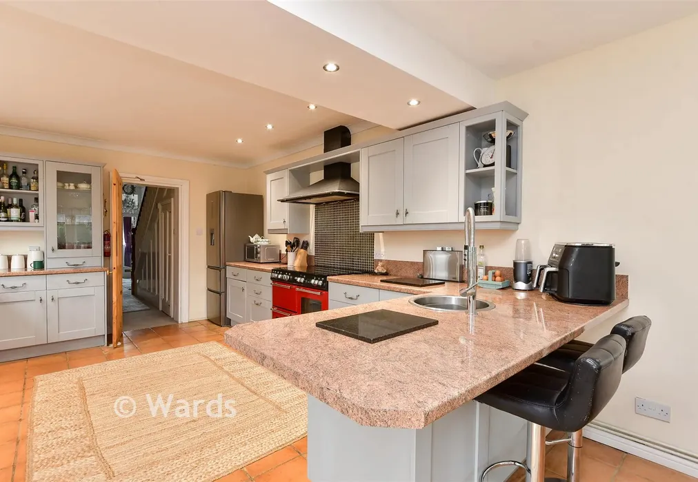 Kitchen/ Breakfast Room - West Cliff Road, Broadstairs, Kent - Wards of Kent