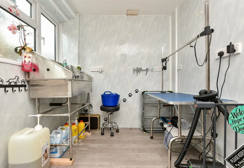 Bedroom 3 - Curlinge Court, Ramsgate, Kent - Wards of Kent