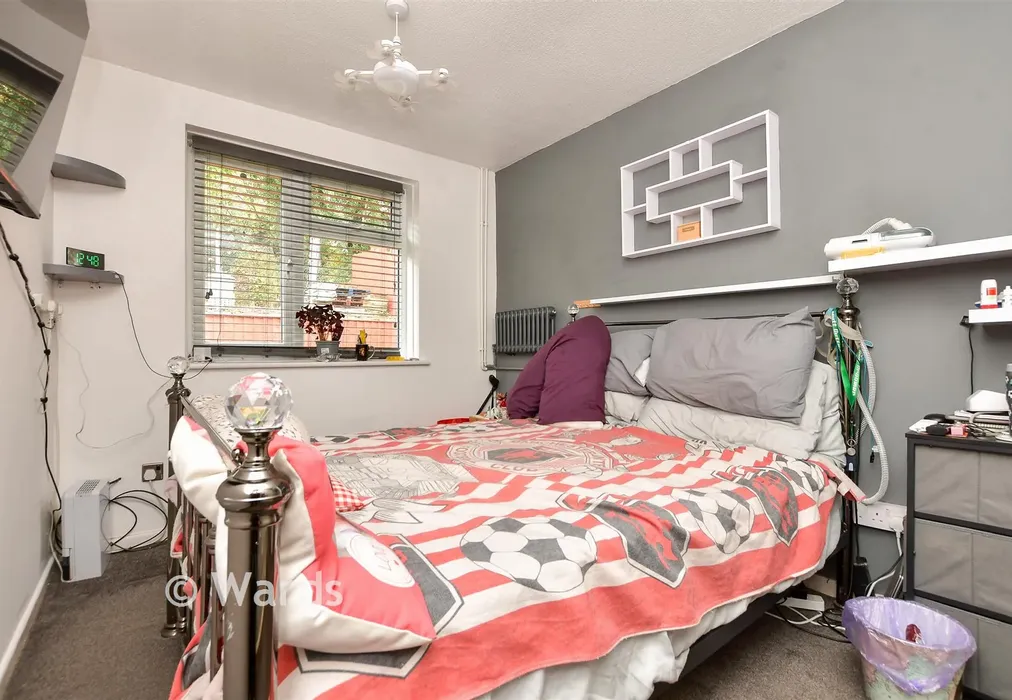 Bedroom 2 - Curlinge Court, Ramsgate, Kent - Wards of Kent