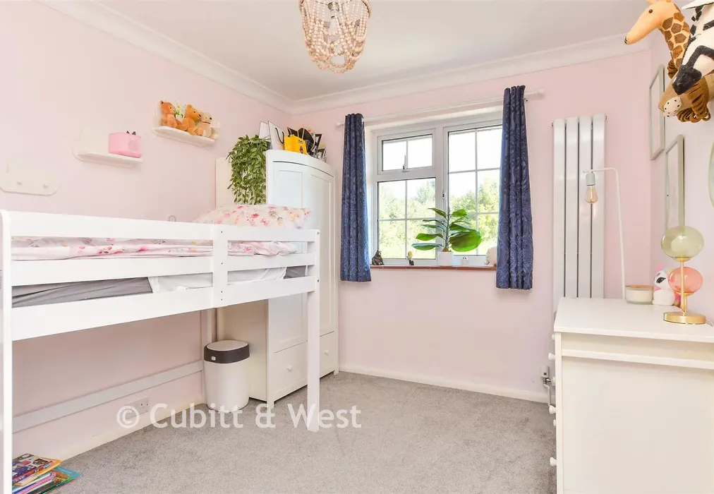 Bedroom 4 - Hornbuckles Close, South Chailey, Lewes, East Sussex - Wards of Kent