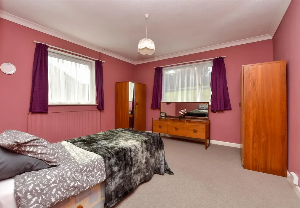 Bedroom 1 - Capstone Road, Chatham, Kent - Wards of Kent