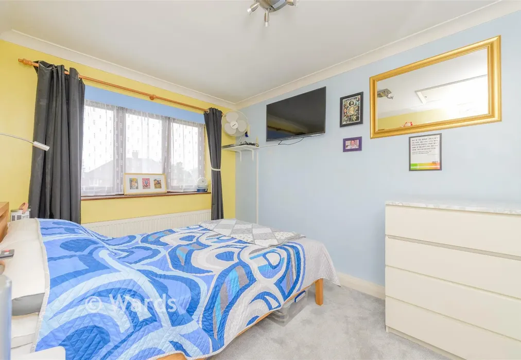 Bedroom 2 - Elm Road, Stone, Kent - Wards of Kent