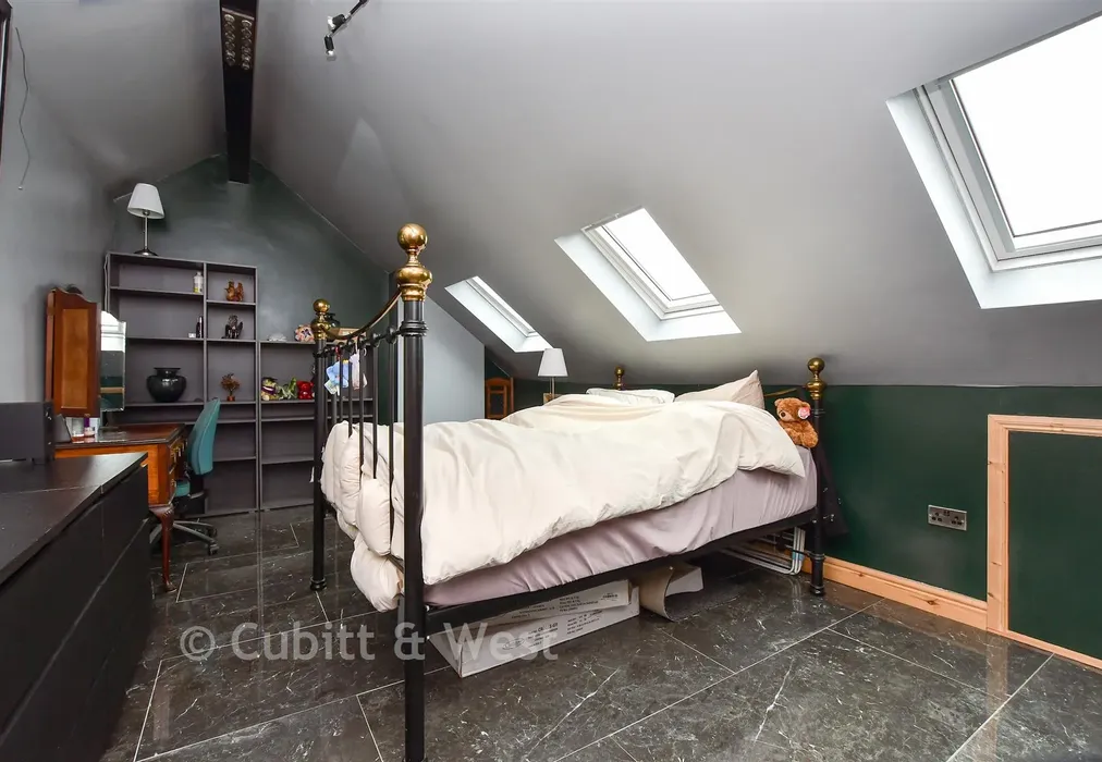 Bedroom 1 - Clarendon Road, Wallington, Surrey - Wards of Kent
