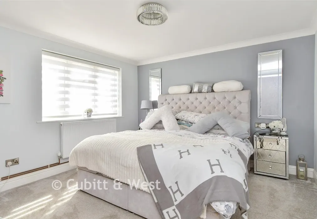 Bedroom 2 - West Front Road, Bognor Regis, West Sussex - Wards of Kent