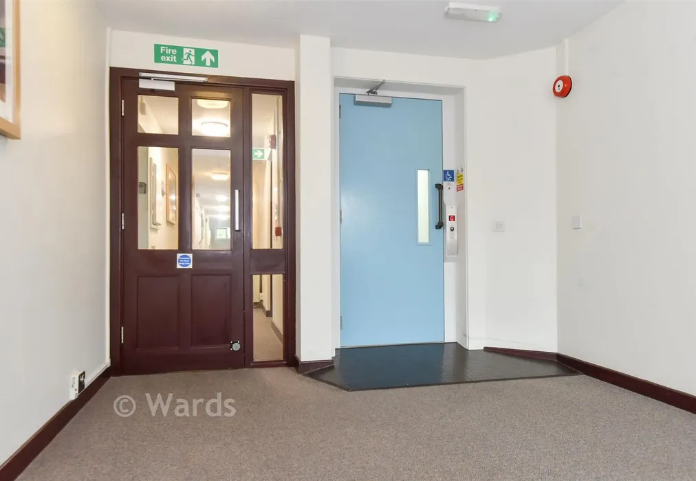 Internal Lifestyle Photograph - Queen Street, Deal, Kent - Wards of Kent