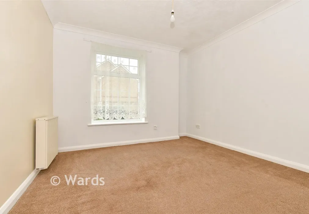 Bedroom - Maxwell Place, Deal, Kent - Wards of Kent