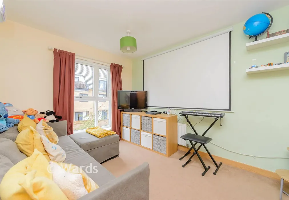 Bedroom 2 - Creek Mill Way, Dartford, Kent - Wards of Kent