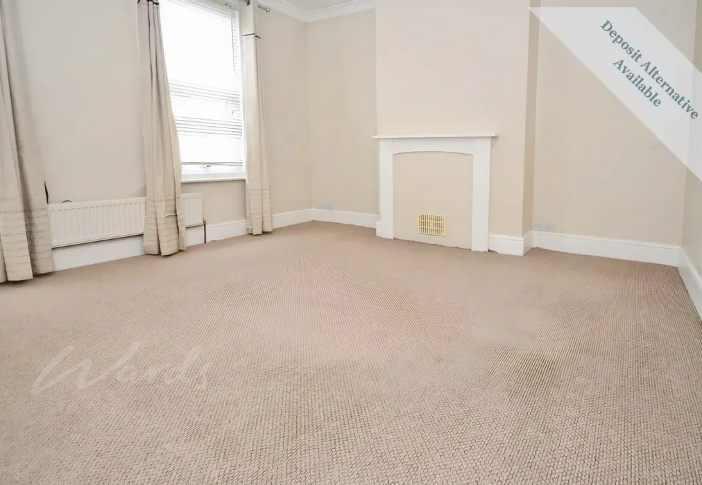 937607f6-bedroom - Windmill Road Gillingham ME7 - Wards of Kent