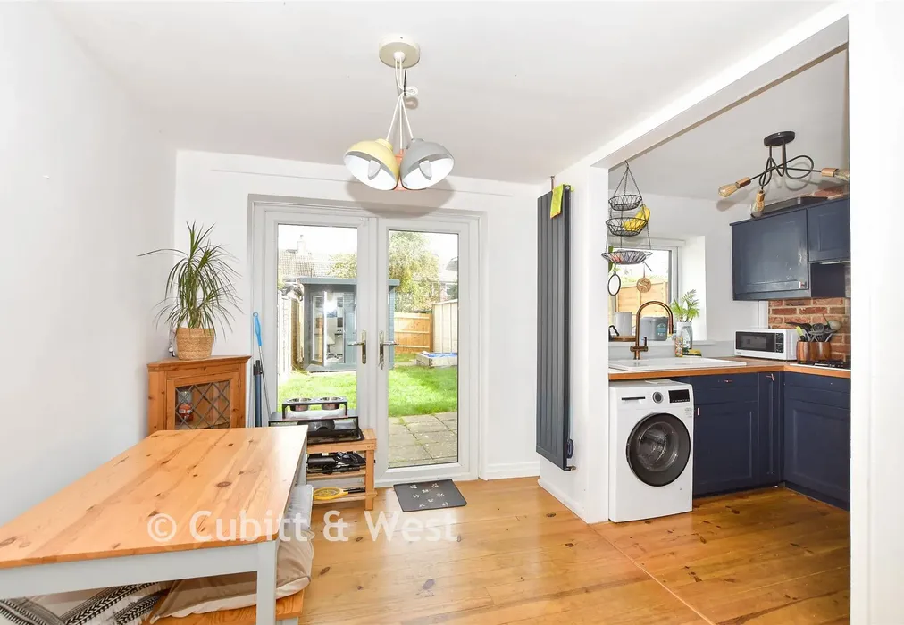 Lounge /Dining Room - Woodleigh Road, Burgess Hill, West Sussex - Wards of Kent