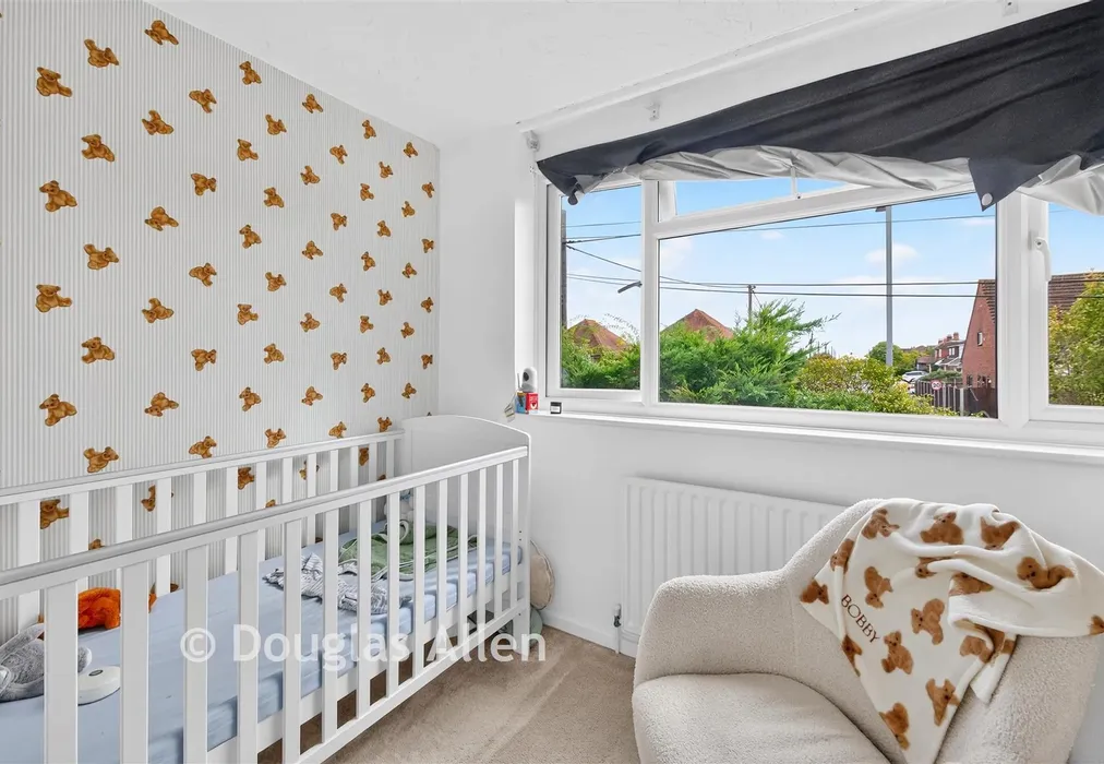Bedroom 3 - London Road, Wickford, Essex - Wards of Kent